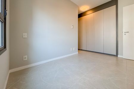 Apartamento à venda com 69m², 2 quartos e 1 vaga Apartamento à venda com 69m², 2 quartos e 1 vagaSuíte