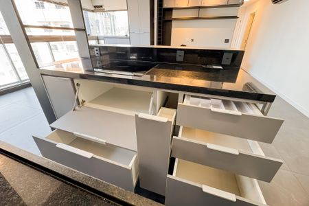 Apartamento à venda com 69m², 2 quartos e 1 vaga Apartamento à venda com 69m², 2 quartos e 1 vagaCozinha