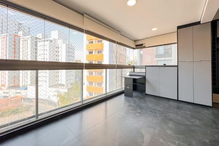 Apartamento à venda com 69m², 2 quartos e 1 vaga Apartamento à venda com 69m², 2 quartos e 1 vagaVaranda da Sala