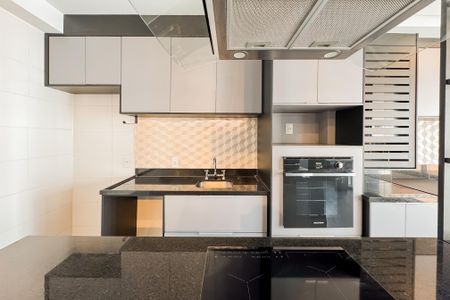 Apartamento à venda com 69m², 2 quartos e 1 vaga Apartamento à venda com 69m², 2 quartos e 1 vagaCozinha