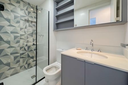 Apartamento à venda com 69m², 2 quartos e 1 vaga Apartamento à venda com 69m², 2 quartos e 1 vagaBanheiro Social