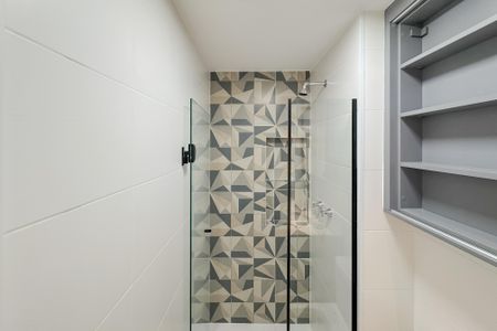 Apartamento à venda com 69m², 2 quartos e 1 vaga Apartamento à venda com 69m², 2 quartos e 1 vagaBanheiro Social