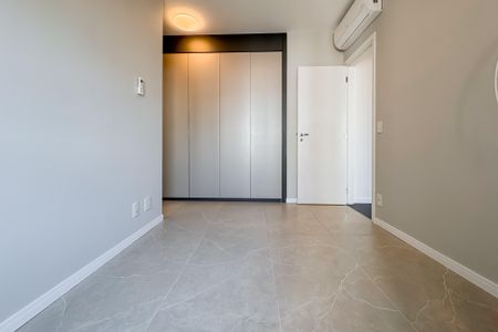 Apartamento à venda com 69m², 2 quartos e 1 vaga Apartamento à venda com 69m², 2 quartos e 1 vagaSuíte
