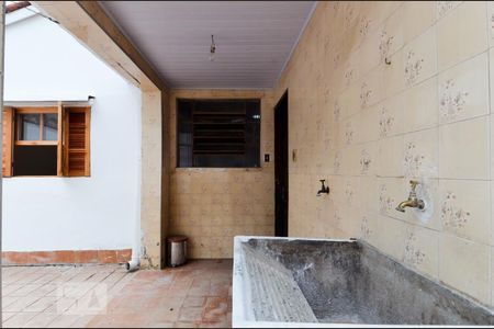Casa à venda com 100m², 3 quartos e 2 vagas