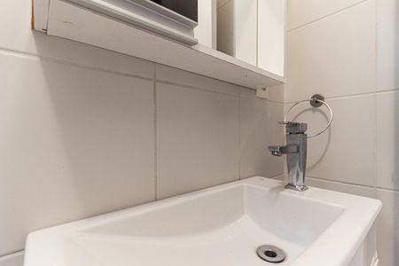 Apartamento à venda com 76m², 1 quarto e sem vaga Apartamento à venda com 76m², 1 quarto e sem vagaBanheiro Social