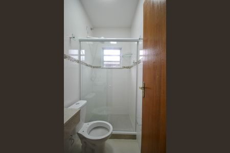 Banheiro de casa para alugar com 2 quartos, 68m² em Heliópolis, Belford Roxo