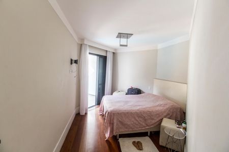 Casa de condomínio à venda com 800m², 4 quartos e 16 vagasSuíte 2