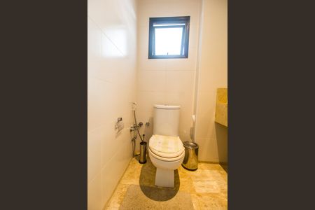 Casa de condomínio à venda com 800m², 4 quartos e 16 vagasBanheiro Suíte 2