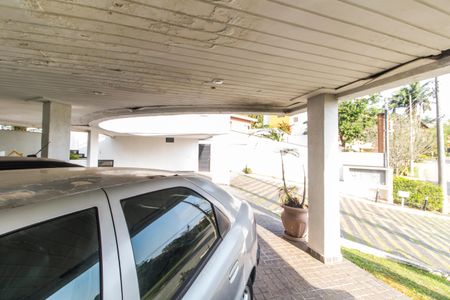 Casa de condomínio à venda com 800m², 4 quartos e 16 vagasGaragem