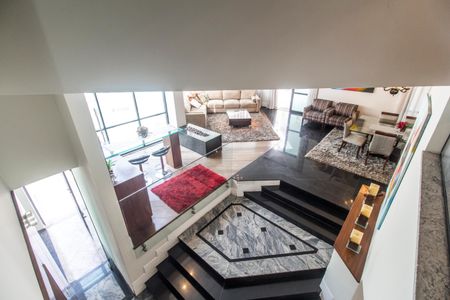 Casa de condomínio à venda com 800m², 4 quartos e 16 vagasVista