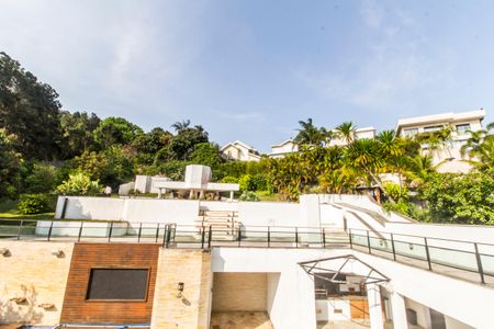 Casa de condomínio à venda com 800m², 4 quartos e 16 vagasVista da Suíte 3