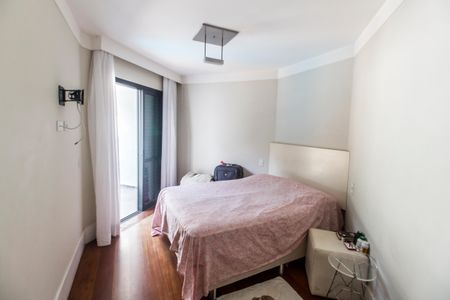 Casa de condomínio à venda com 800m², 4 quartos e 16 vagasSuíte 2