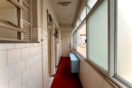 Apartamento para alugar com 131m², 3 quartos e 1 vaga Apartamento para alugar com 131m², 3 quartos e 1 vagaCorredor
