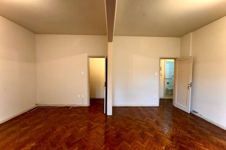Sala de apartamento para alugar com 3 quartos, 131m² em Botafogo, Rio de Janeiro