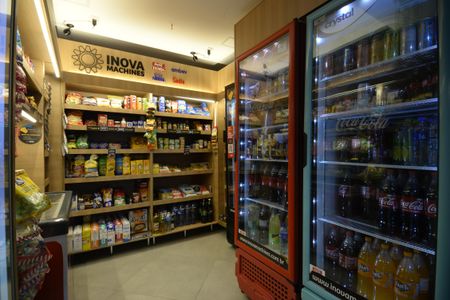 Apartamento à venda com 37m², 2 quartos e sem vagaÁrea comum