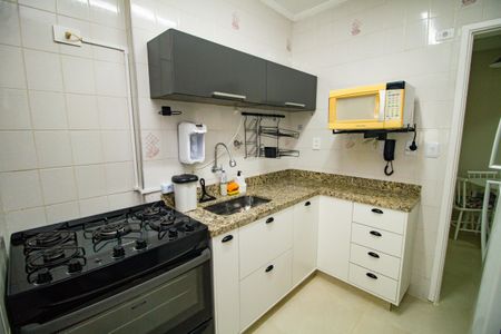 Apartamento para alugar com 79m², 2 quartos e 1 vagaCozinha
