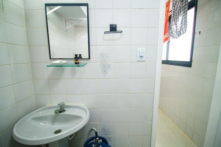 Apartamento para alugar com 79m², 2 quartos e 1 vagaBanheiro  de serviço