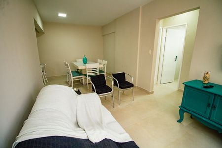 Apartamento para alugar com 79m², 2 quartos e 1 vagaSala