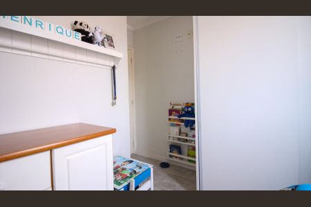 Apartamento à venda com 70m², 3 quartos e 2 vagasQuarto 2