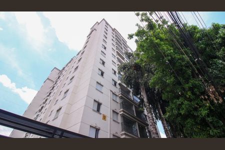 Apartamento à venda com 70m², 3 quartos e 2 vagasFachada
