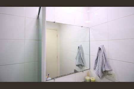 Apartamento à venda com 70m², 3 quartos e 2 vagasBanheiro Social