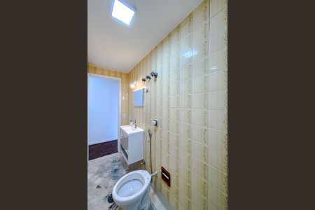 Apartamento para alugar com 75m², 2 quartos e 1 vaga Apartamento para alugar com 75m², 2 quartos e 1 vagaBanheiro