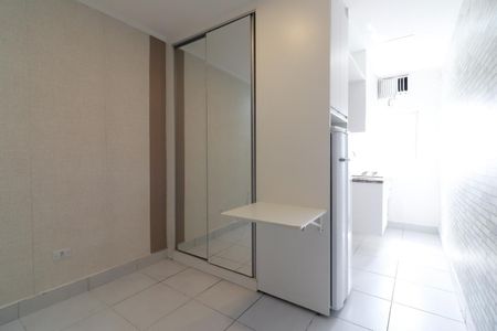 Studio de kitnet/studio à venda com 1 quarto, 17m² em Vila Marieta, São Paulo