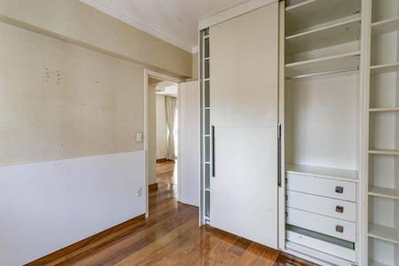 Apartamento à venda com 115m², 3 quartos e 2 vagasQuarto 1