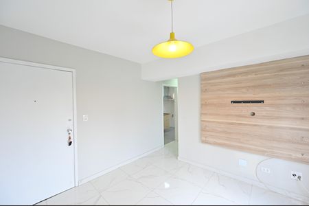 Sala de apartamento para alugar com 2 quartos, 42m² em Mirandópolis, São Paulo