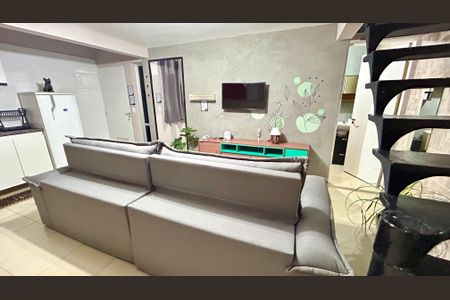 Sala de apartamento para alugar com 1 quarto, 45m² em Jardim Santa Barbara, Guarulhos