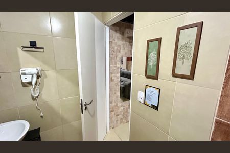 Apartamento para alugar com 45m², 1 quarto e sem vagaBanheiro