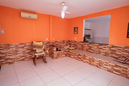 Sala de casa para alugar com 3 quartos, 1400m² em Guaratiba, Rio de Janeiro