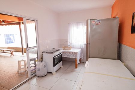 Casa para alugar com 1400m², 3 quartos e 5 vagasCozinha