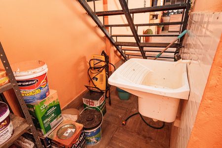 Casa para alugar com 1400m², 3 quartos e 5 vagasDispensa