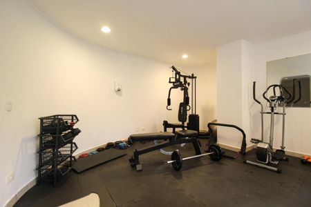 Apartamento para alugar com 120m², 3 quartos e 2 vagasÁrea comum - Academia