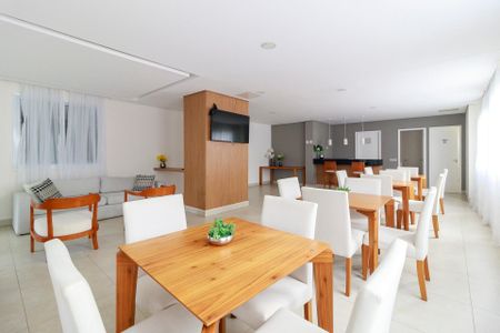 Apartamento à venda com 58m², 2 quartos e 1 vagaÁrea comum