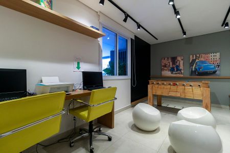 Apartamento à venda com 58m², 2 quartos e 1 vagaEspaço de Jogos