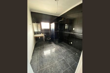 Casa para alugar com 226m², 3 quartos e 8 vagas