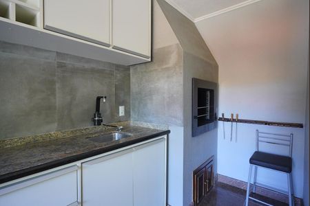 Casa à venda com 434m², 4 quartos e 3 vagasChurrasqueira