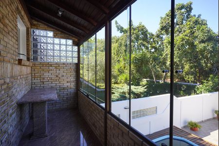 Varanda de casa para alugar com 4 quartos, 434m² em Ipanema, Porto Alegre