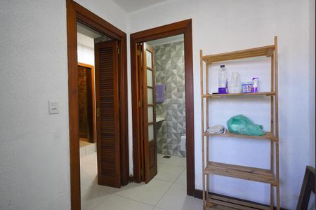 Casa à venda com 434m², 4 quartos e 3 vagasQuarto de serviço 