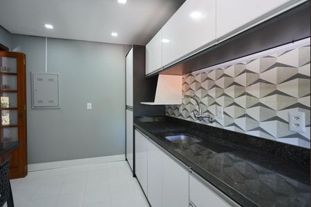 Cozinha de casa para alugar com 4 quartos, 434m² em Ipanema, Porto Alegre