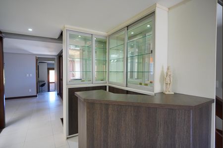 Sala de casa para alugar com 4 quartos, 434m² em Ipanema, Porto Alegre