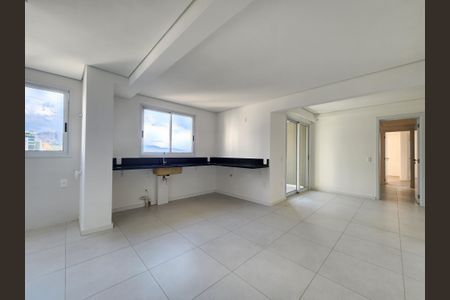 Apartamento à venda com 185m², 3 quartos e 3 vagasCozinha