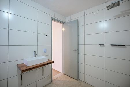 Casa à venda com 125m², 4 quartos e 2 vagasBanheiro Suíte 2