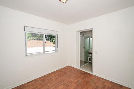 Casa à venda com 125m², 4 quartos e 2 vagasSuíte 1