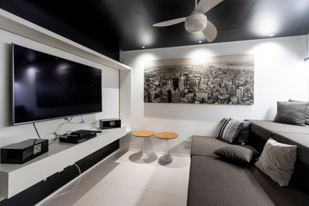 Studio à venda com 32m², 1 quarto e 1 vagaSala de TV