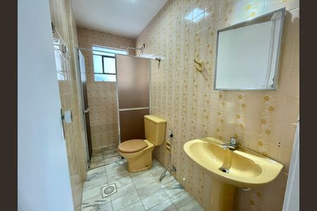 Apartamento para alugar com 60m², 2 quartos e 1 vaga Apartamento para alugar com 60m², 2 quartos e 1 vagaBanheiro social