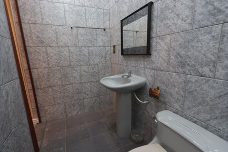 Casa para alugar com 300m², 3 quartos e 3 vagasBanheiro da Suíte 2