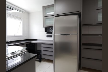Apartamento para alugar com 201m², 4 quartos e 3 vagasCozinha
